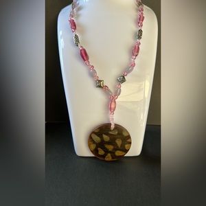 Bohemian 🌸Pink Beaded Necklace